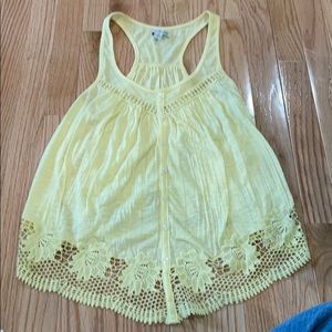 Yellow AE tank size Medium